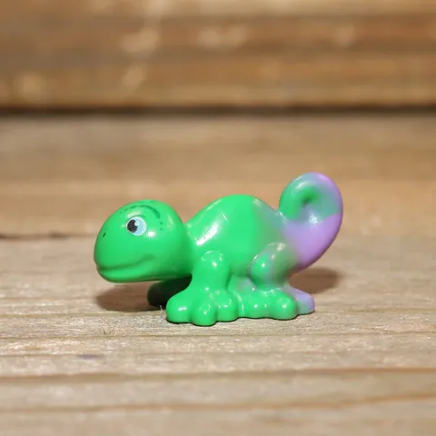 LEGO Friends Bright Green Chameleon Marbled Medium Lavender 15678pb02 Qty 1
