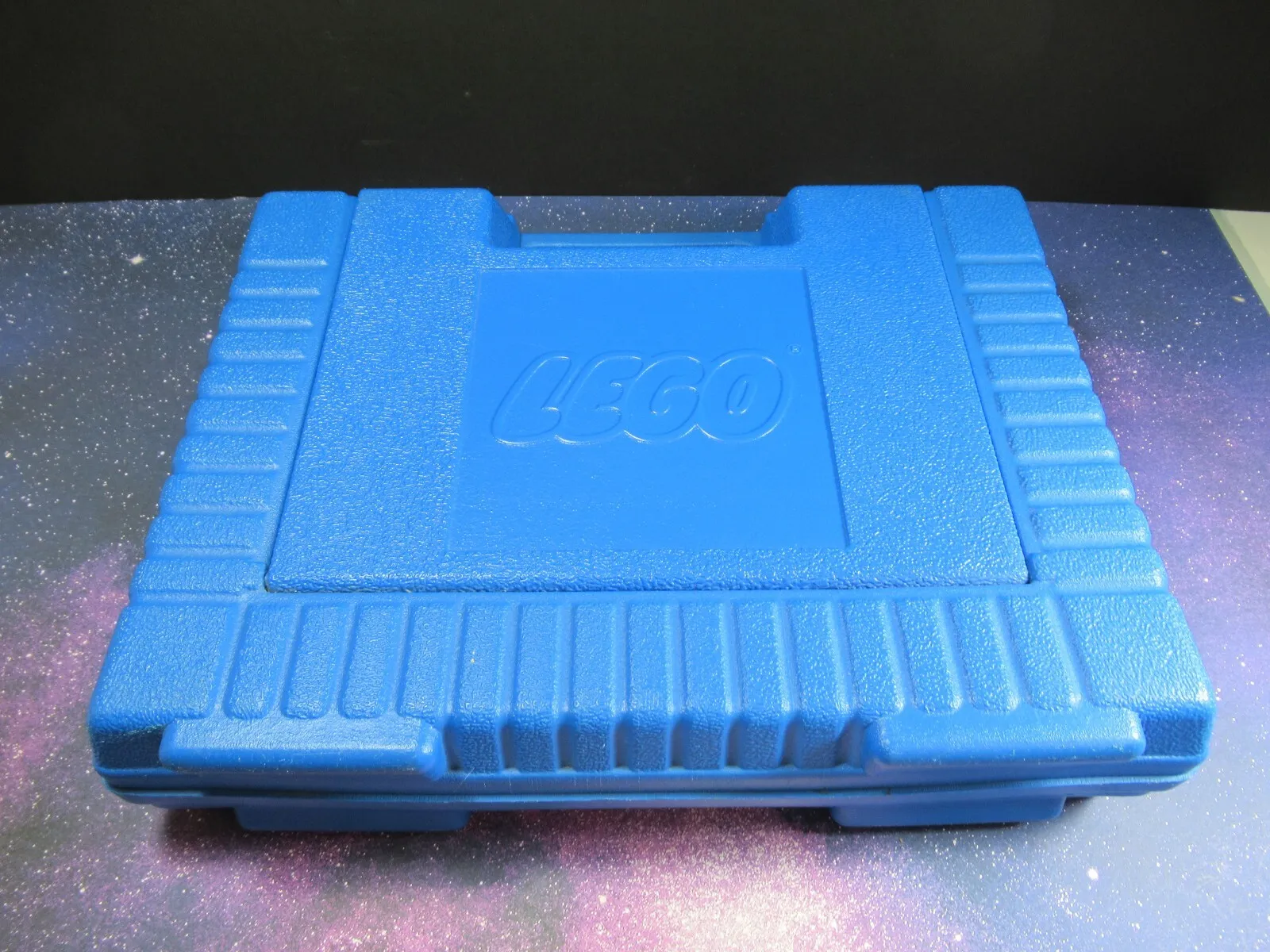 Vintage Lego Blue Storage Traveling Case Hard Plastic Container Snap Lid