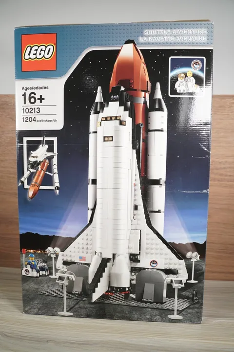 LEGO Creator Expert 10213 Space Shuttle Adventure NASA NEW OPEN BOX