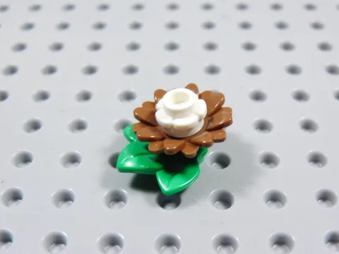 LEGO Brown w/ White Flower Plants Minifig BI