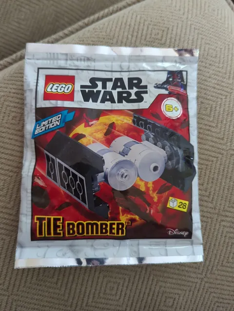 LEGO Star Wars TIE Bomber Foil Pack Set Mini Limited Edition free Shipping 