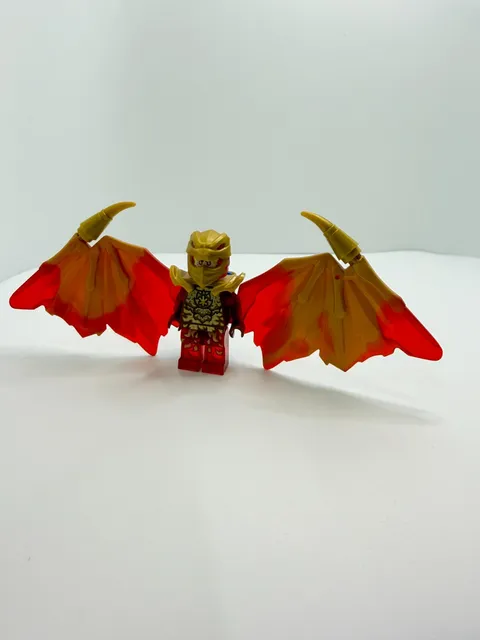 Lego Ninjago Crystalized Kai (Golden Dragon) Minifigure njo0757