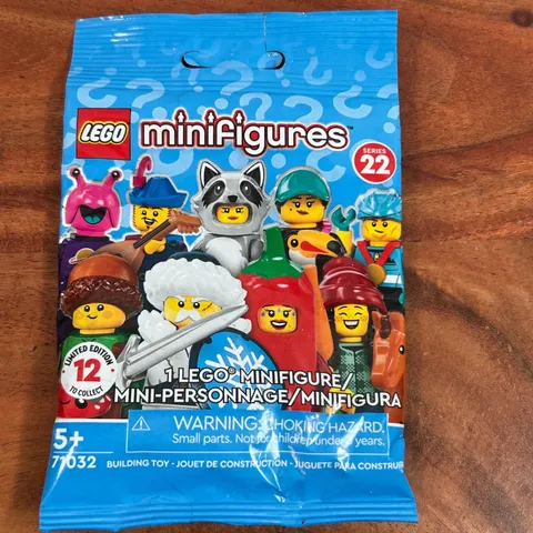 LEGO Minifigures Series 22 Blind Bag Mystery Pack 71032 New Sealed