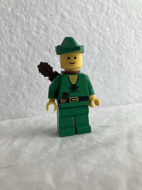 Vintage 1987 LEGO Forestman Forest Elf Robin Hood Minifigure W Arrow Quiver, Hat