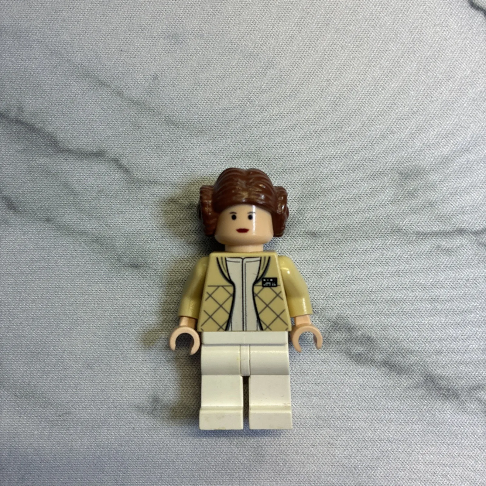Princess Leia - Hoth Outfit, Tan Jacket, Textured Hair with BunsItem No: sw0113
