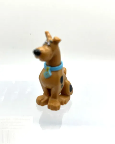 Lego Scooby-Doo minifigure Scooby Sitting Great Dane 20690pb01c01