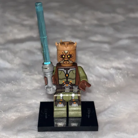 LEGO Star Wars Jedi Knight Minifigure sw0500 From 75025 Old Republic