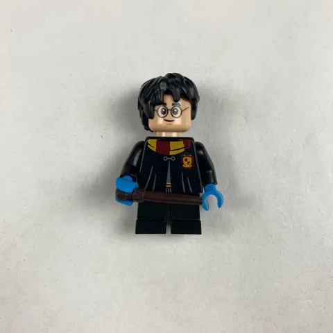 Lego Harry Potter Minifigure - Gryffindor Robe