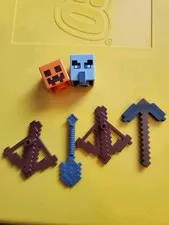 LEGO Minecraft Weapons And Heads Lot Of 6