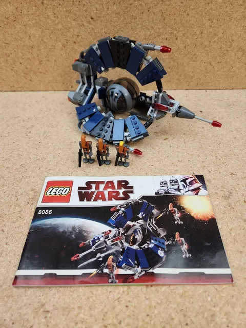 LEGO Star Wars 8086 Droid Tri-Fighter 100% Complete w/Manual & Minifigs 2010
