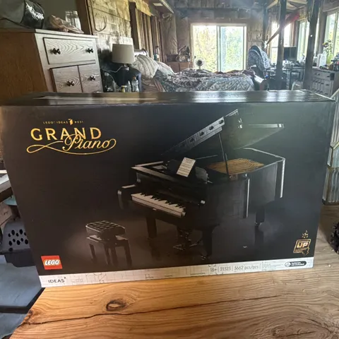 LEGO Ideas Grand Piano 21323 Powered Up 3662 pcs 18+ 2020 Box 22 in