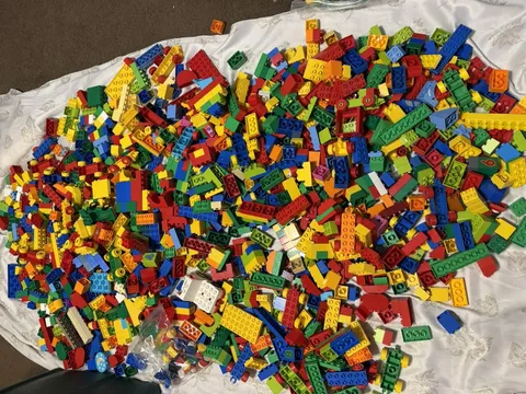 Lot Lego Duplo 500 Piece Random Part Brick Pc Red Blue Green Yellow free US ship