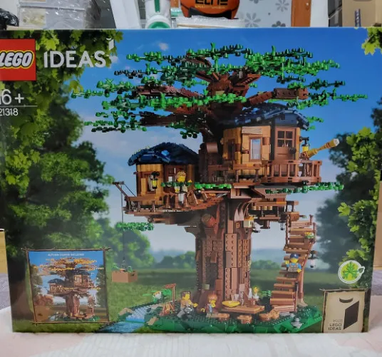 LEGO Ideas Tree House 21318 Brand New Factory Sealed Retired Set