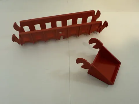 1975 LEGO Red Conveyor Belt Inclined FRAME & Bucket Legoland Constructions ob