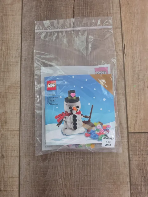 NEW Lego 6602967 Holiday Snowman Barnes And Noble Exclusive B&N Christmas GWP