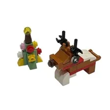 Lego set of 2 pieces reindeer and Christmas tree
