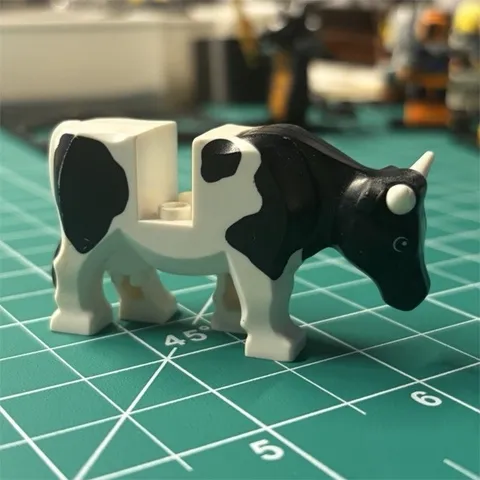 LEGO Printed Cow Animal Figure - Black & White Plastic, 1 Piece