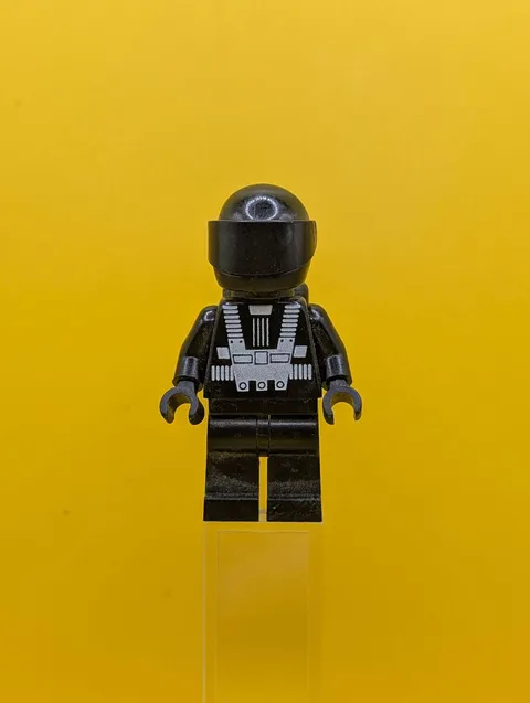 Blacktron I sp001 Space Lego Minifigure