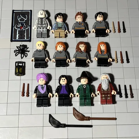 LEGO Minifigures Harry Potter figures Plus Accessories Sorcerer’s Stone B4 40