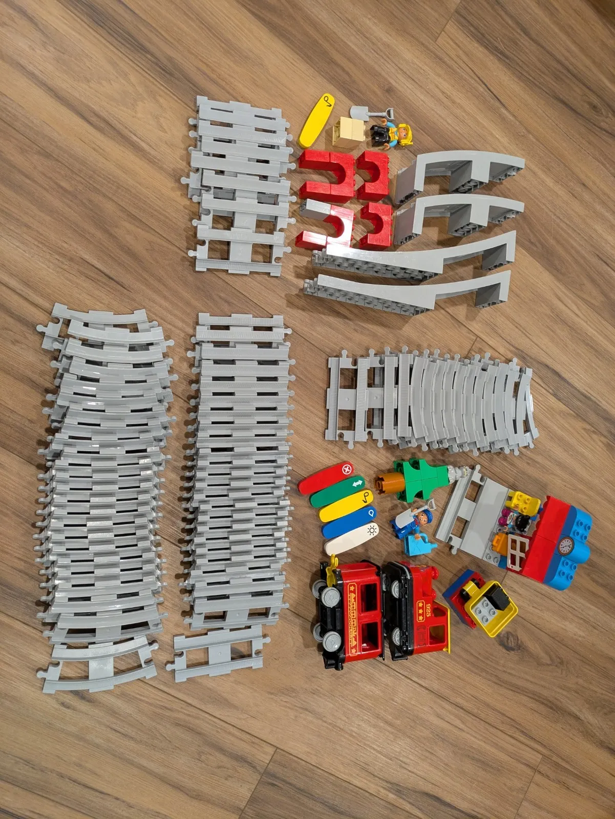Lego Duplo Retired Steam Train Lot 10872 10874 + Tracks - WORKS