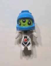 LEGO Alien with Spacesuit Minifigure 2025 Lego City Advent Calendar 60475