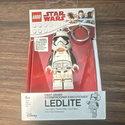 LEGO Star Wars First Order Stormtrooper Executioner LED Keychain LGL-KE115