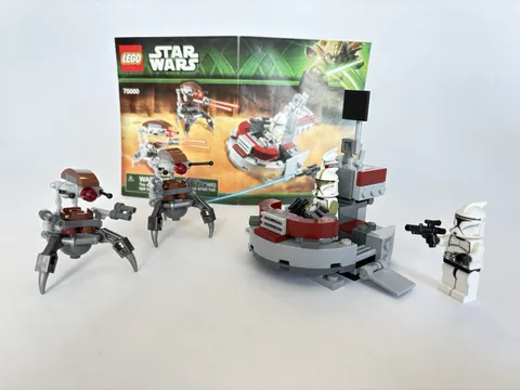 LEGO Star Wars 75000 Clone Troopers Vs Droidekas Complete w/Instructions sw0438