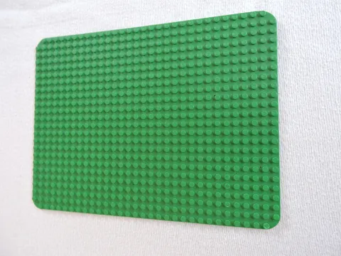 LEGO Vintage Green 10" x 7 1/2" Base Plate rounded corners 30x22 studs