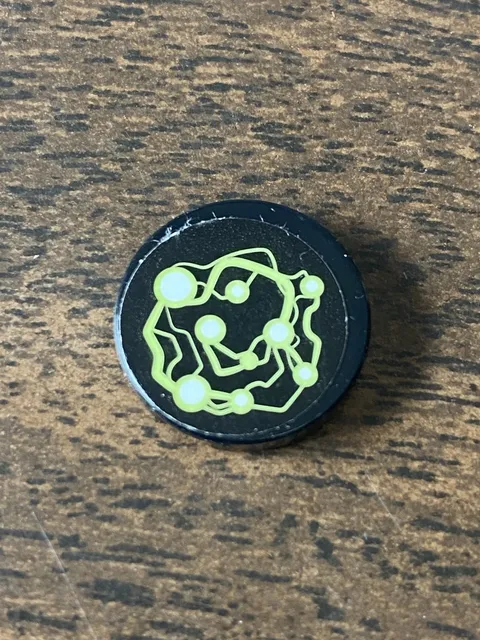 LEGO 14769pb309 Round Tile 2x2 Lime Energy Pattern (Sticker) - Set 70418