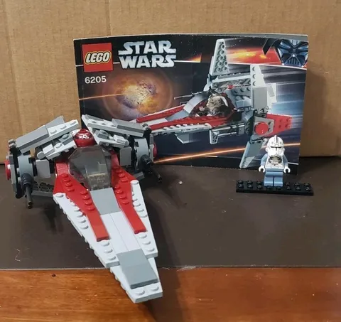 LEGO Star Wars V-wing Fighter 6205 Complete With Instructions