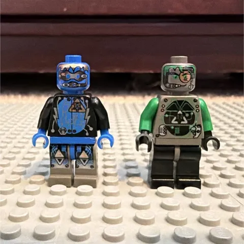 LEGO Minifigures Lot of 2 TECHNODROID Minifigs