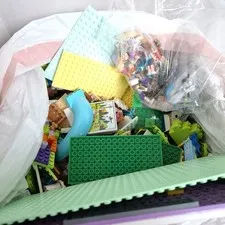 Lego Friends Legos 7 lbs Parts Pieces Minifigures Bricks Mixed Bulk Lot Girl