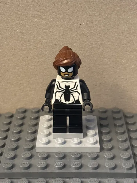 LEGO Spiderman Spider Girl Anya Corazon Minifigure 76148 Black & White Marvel