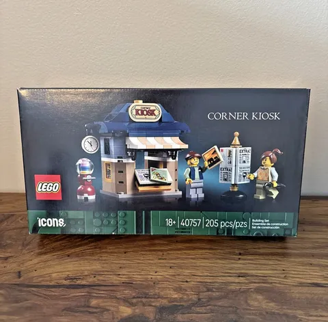 LEGO Icons Corner Kiosk (40757) GWP Brand New Factory Sealed In Box 2025