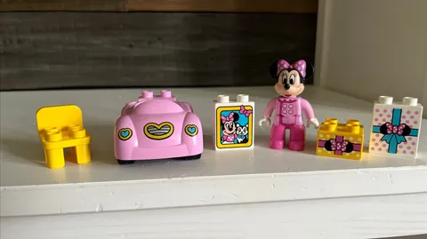 Lego Duplo Disney Junior MINNIE'S BIRTHDAY PARTY Replacement Parts Lot