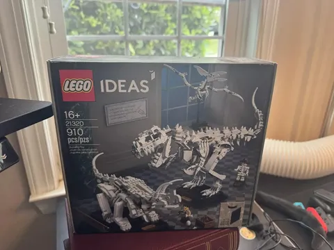 LEGO Ideas Dinosaur Fossils (21320) NEW MISB Retired