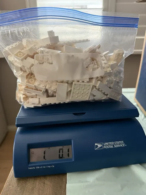 LEGO White Bulk Lot 1 LB Genuine LEGO Bricks Pieces Assorted Clean