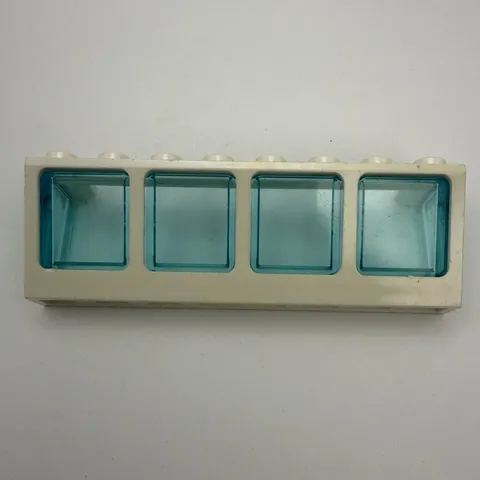 LEGO White Window 2 x 8 x 2 Boat with Trans-Light Blue Glass (89648 / 89649) x1
