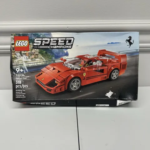 LEGO Speed Champions 76934 Ferrari F40 Supercar Set NEW Sealed Damaged Box