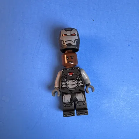 LEGO War Machine (iron Man)