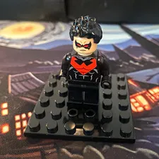 LEGO Minifigure sh0085 nightwing
