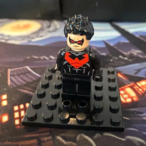 LEGO Minifigure sh0085 nightwing