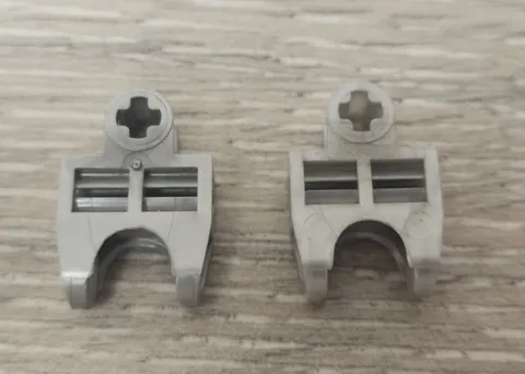 Lego 32174 Pearl Light Gray Technic Axle Connector 2 x 3 w/ Ball Socket Lot Of 2