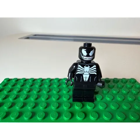 LEGO Minifigure Unisex OS Venom Marvel Super Heroes Spider-Man Black White