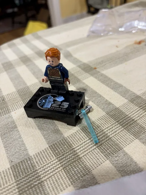 LEGO Star Wars Cal Kestis Minifigure 75394 Star Destroyer