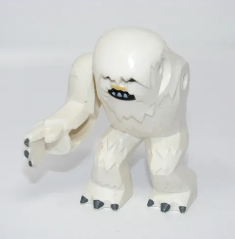 LEGO Star Wars Hoth Wampa Minifigure from Set 8089 Missing Horns & Left Arm Cave