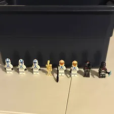 LEGO Star Wars Clone Trooper Minifigure Lot of 8 w/ Accessories