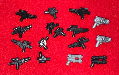 Lego 16 Star Wars Laser guns and ray guns - CLEAN