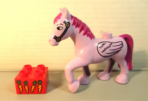 Lego Duplo Sofia's PURPLE FLYING HORSE  + CARROTS Parts for Royal Stable 10594