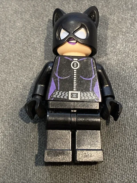 Lego Catwoman Minifigure sh0006 DC - Batman II
